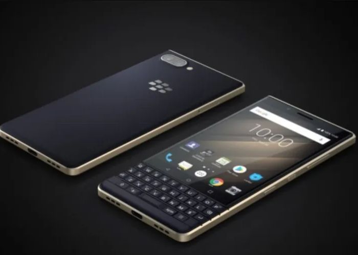 BlackBerry Titan 5G Specification